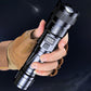 🔦 50 % DE RÉDUCTION MAINTENANT ! Lampe torche ultra-puissante en aluminium résistant – Éclairage et autonomie 2 en 1, faisceau intense pour camping, urgence et extérieur
